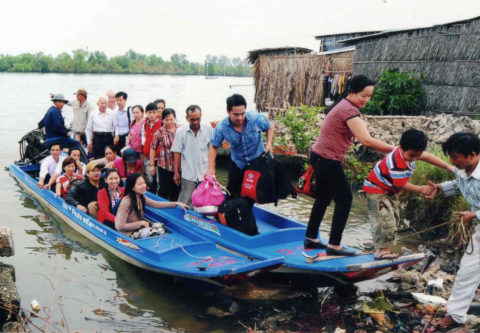 Từ thiện Cái Nước - Cà Mau